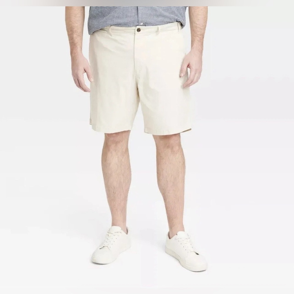 Goodfellow The Every Wear Shorts, Men's Size 42  9”Inseam Off White;Cream NWT